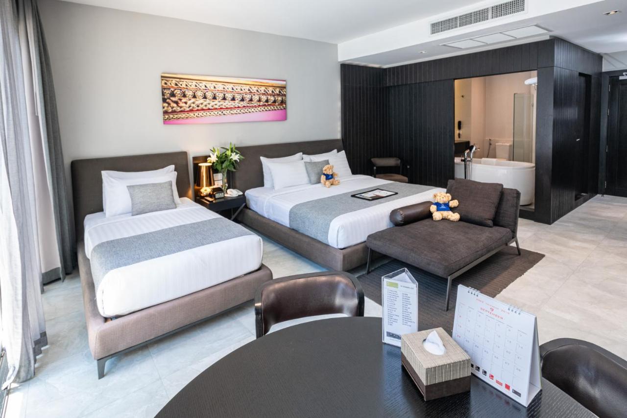 S Ratchada Leisure Hotel - Sha Plus Bangkok Esterno foto Deluxe Family Suite