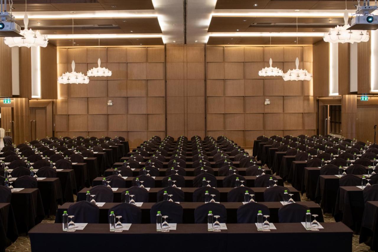 S Ratchada Leisure Hotel - Sha Plus Bangkok Esterno foto The Grand Ballroom